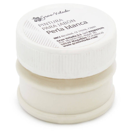 Biela perlová farba na mydlo