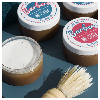 Kit zur Herstellung von Rasierseife. Materialien und Anleitungen