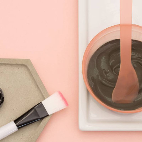 Sada na výrobu hlinených masiek. Materiál a návod