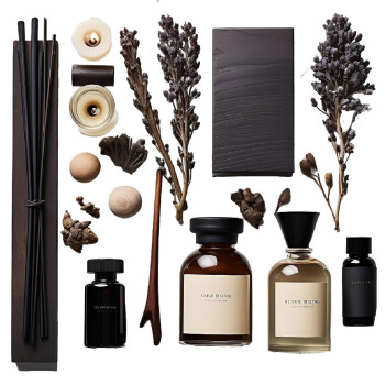 Essenz des Holzes aus dem Osten. Online-Verkauf. Toller Abend