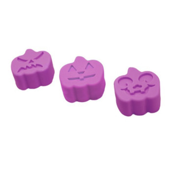 Drei Halloween Kürbise Form zur Herstellung von Kunsthandwerk.