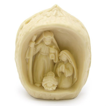 Form der Krippe in Walnussschale